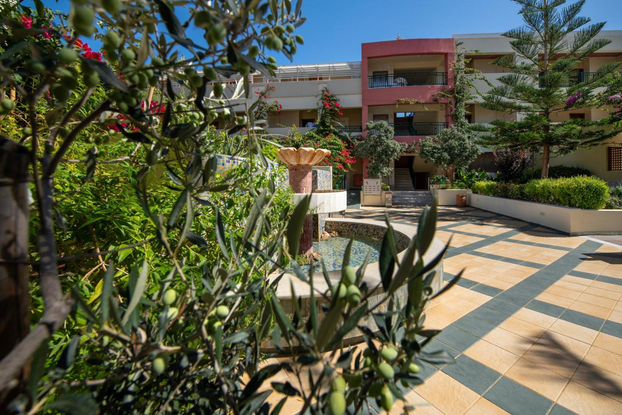 Hydramis Palace Beach Resort Georgioupoli Exteriör bild