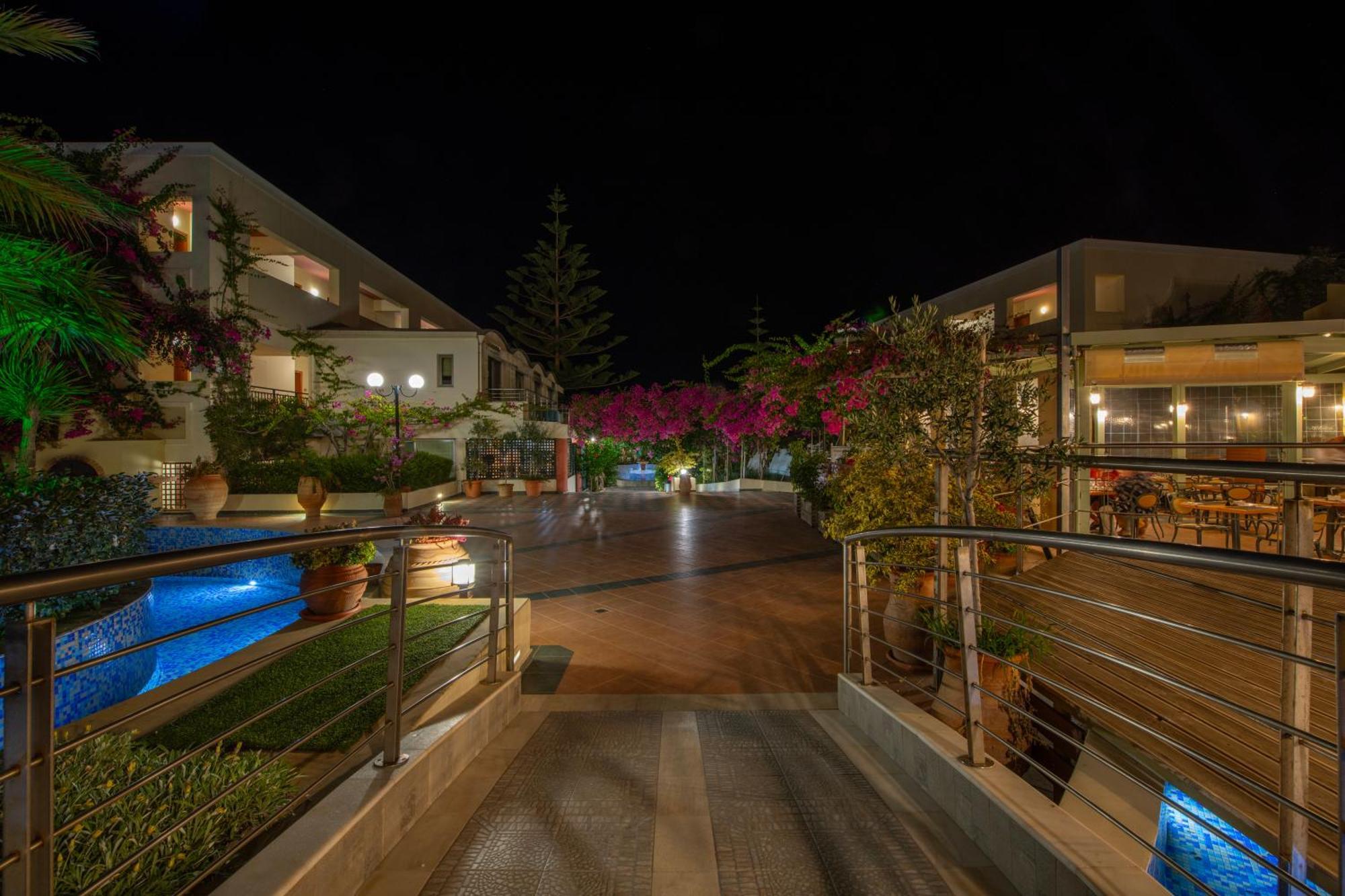 Hydramis Palace Beach Resort Georgioupoli Exteriör bild
